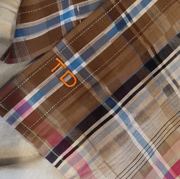 THOMAS DEAN Plaid Button Down Shirt - Picture 4 of 10